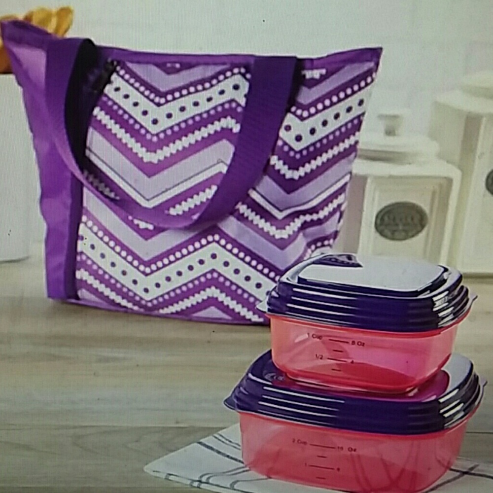 Girls insulated lunch bag with containers
